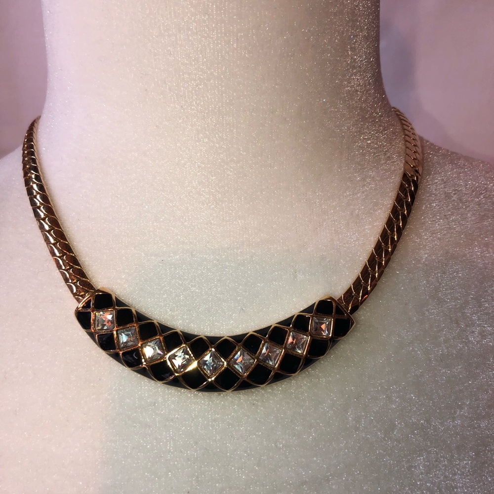 Salo 80’s gold and black necklace